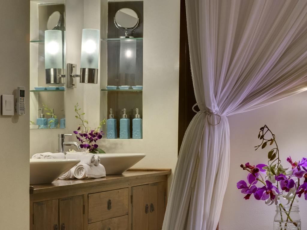 Lataliana Villas Seminyak  Room photo
